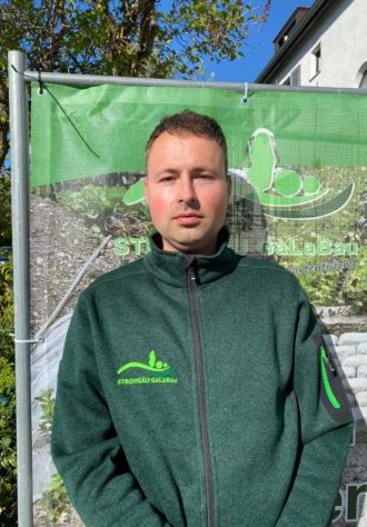 Mitarbeiter der Verwaltung Andreas Lumpp von STROHGÄU GaLaBau im Raum Stuttgart.